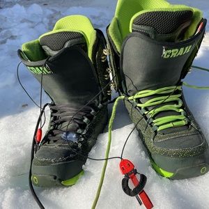 Burton Men’s snowboard boots.